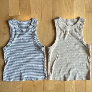 Lot of 2 Old Navy fitted rib knit tank top